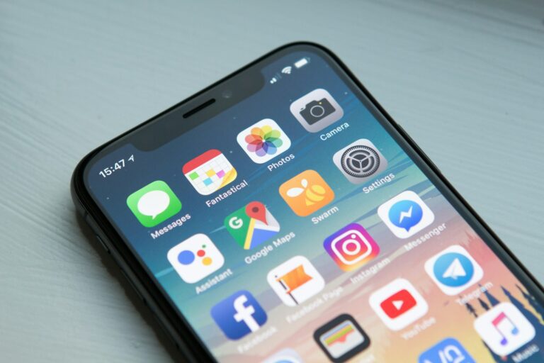 12 apps imprescindibles para viajeros en 2026 (probadas en 30+ países)